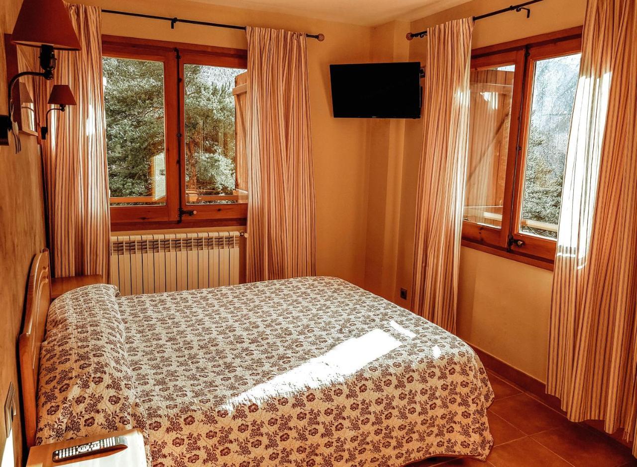 Hotel Camp Del Serrat Les Escaldes Екстериор снимка